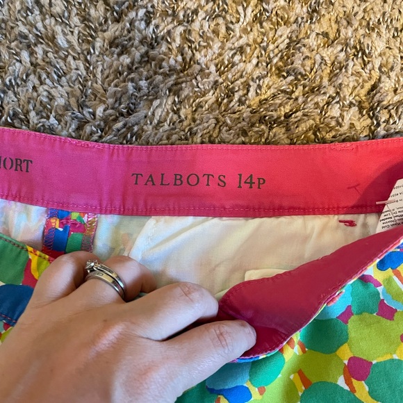Talbots The Weekend Shorts - Picture 5 of 7